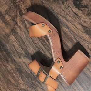 Tan Leather Women's Sandals